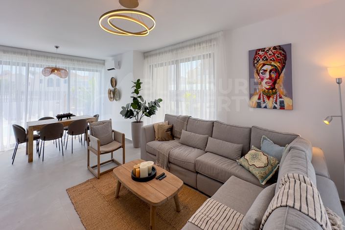 Image No.3-Villa de 3 chambres à vendre à Pernera