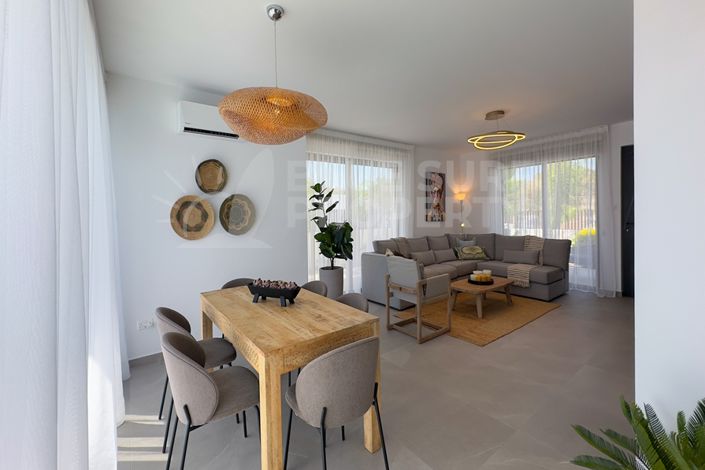 Image No.4-Villa de 3 chambres à vendre à Pernera