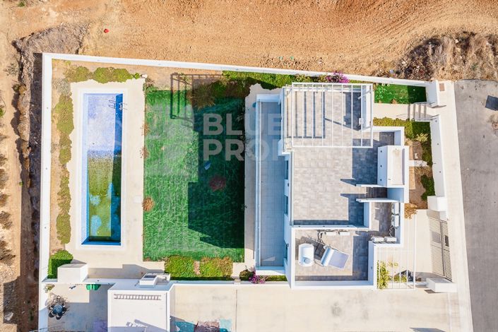 Image No.28-4 Bed Villa for sale