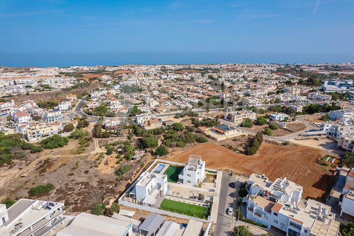 Image No.32-4 Bed Villa for sale