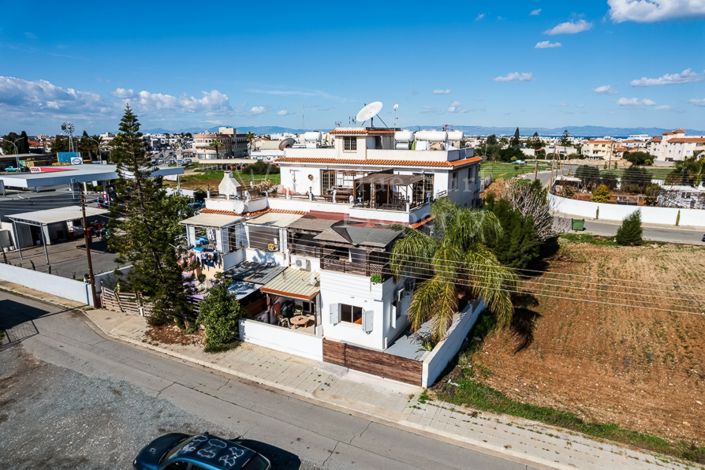 Image No.14-2 Bed Apartment for sale