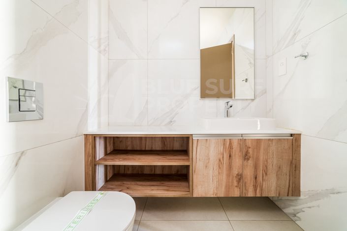 Image No.12-2 Bed Apartment for sale