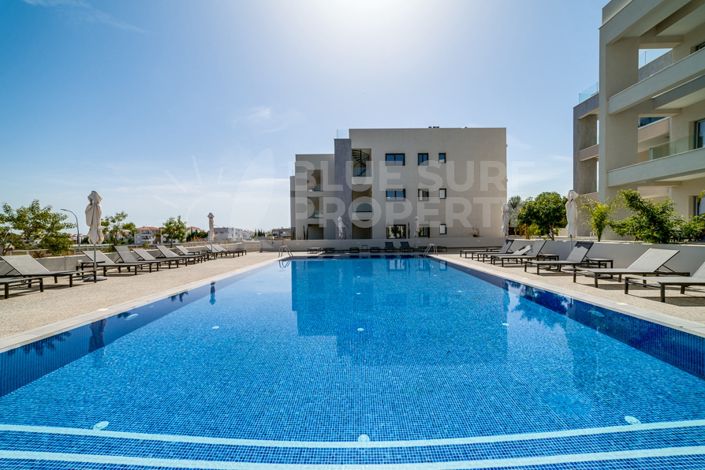 Image No.20-2 Bed Apartment for sale