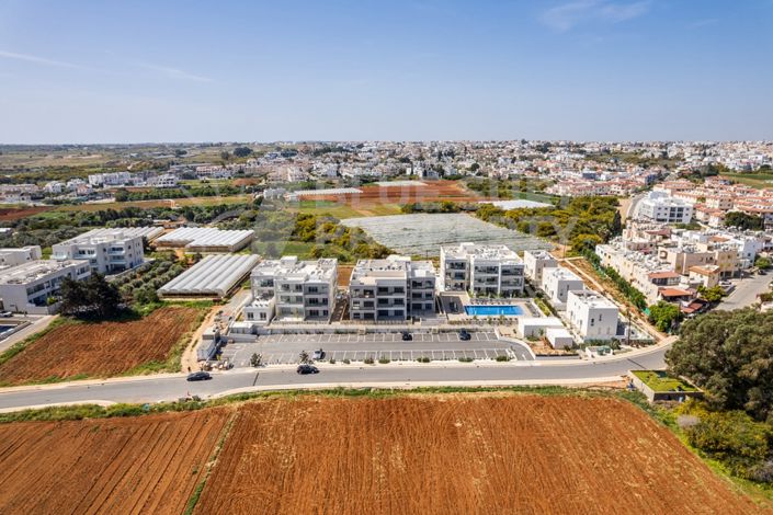 Image No.27-2 Bed Apartment for sale