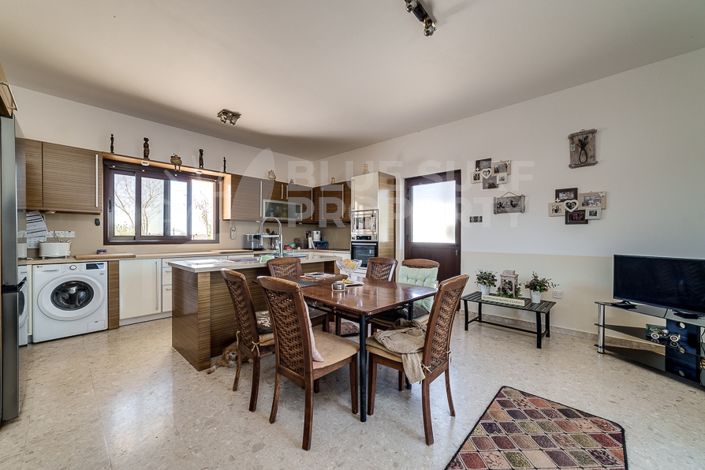 Image No.7-Villa de 3 chambres à vendre à Frenaros