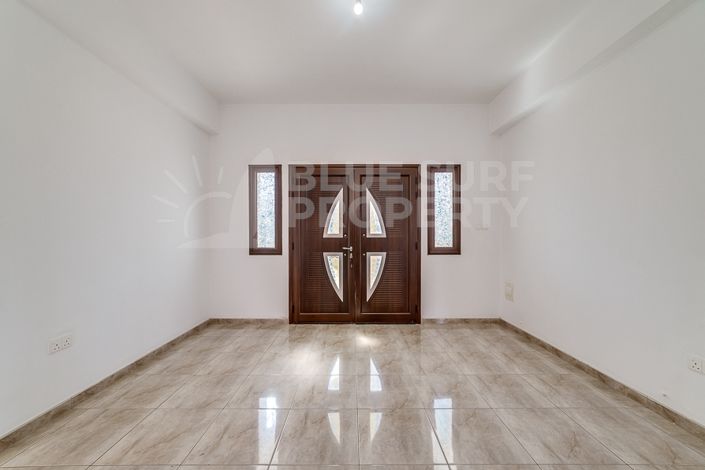 Image No.3-Villa de 4 chambres à vendre à Frenaros