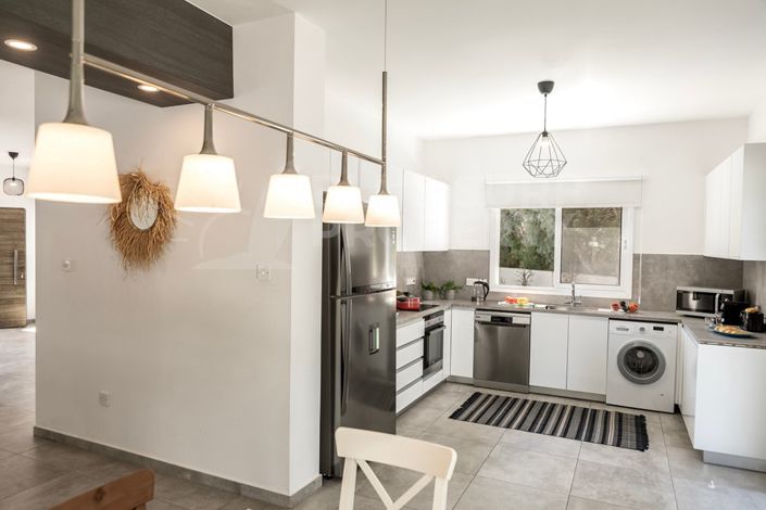 Image No.11-Villa de 4 chambres à vendre à Ayia Napa