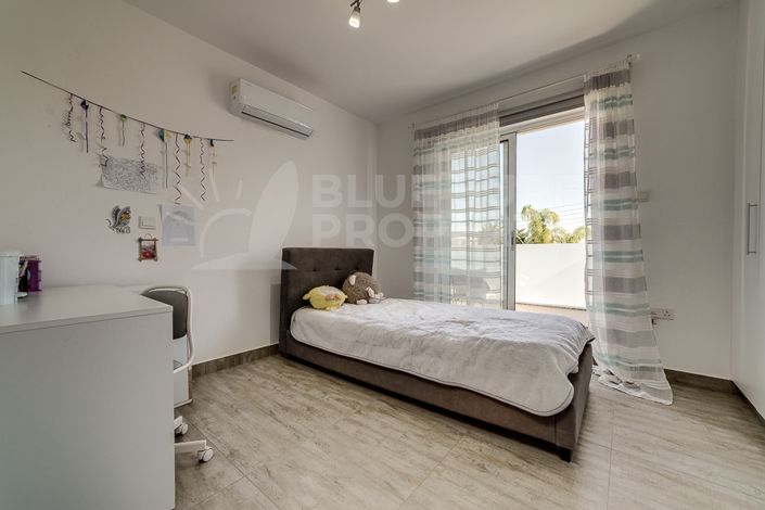 Image No.19-Villa de 3 chambres à vendre à Deryneia