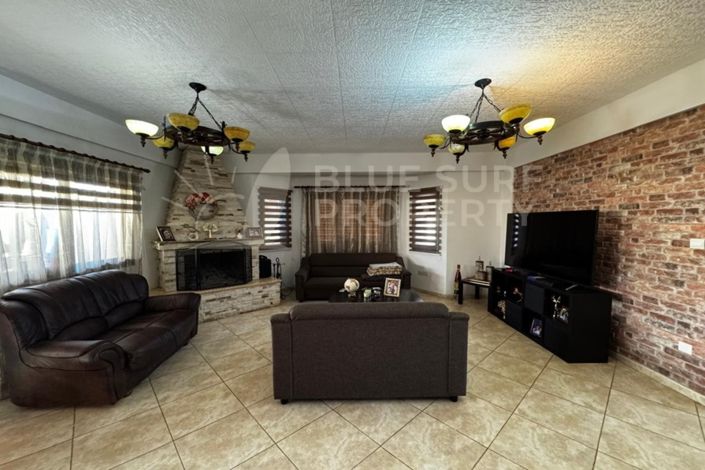 Image No.3-3 Bed Villa for sale