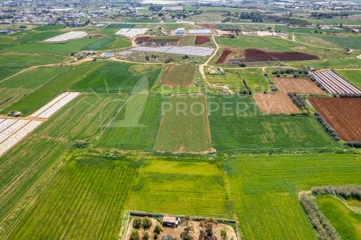 Image No.2-Propriété à vendre à Frenaros