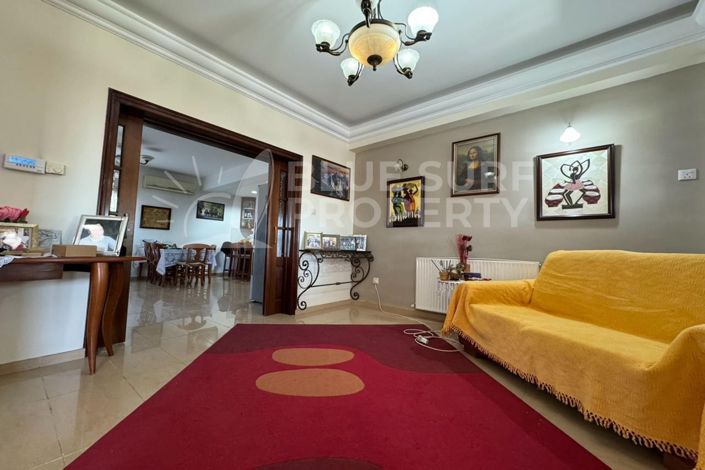 Image No.3-Villa de 5 chambres à vendre à Ayia Napa