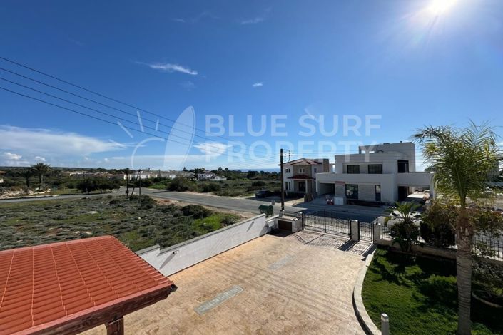 Image No.9-Villa de 5 chambres à vendre à Ayia Napa