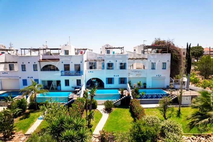 Image No.42-3 Bed Villa for sale