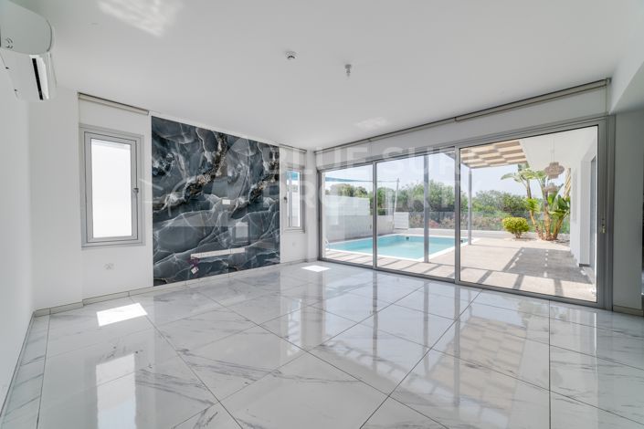 Image No.3-Villa de 3 chambres à vendre à Ayia Napa