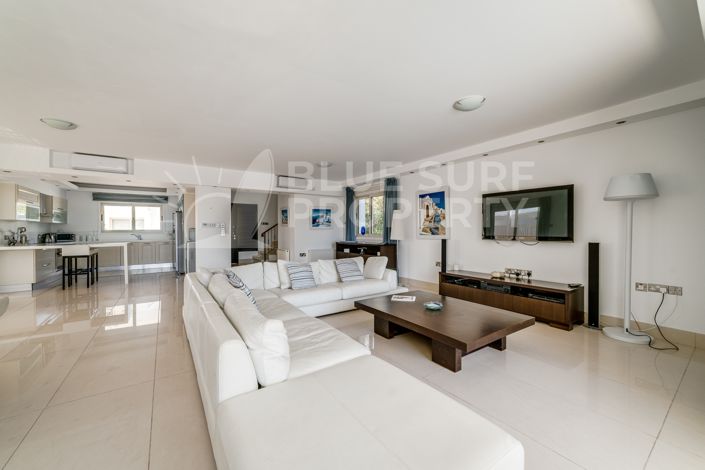 Image No.6-4 Bed Villa for sale