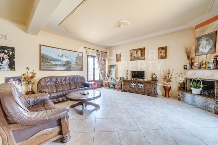 Image No.4-4 Bed Villa for sale