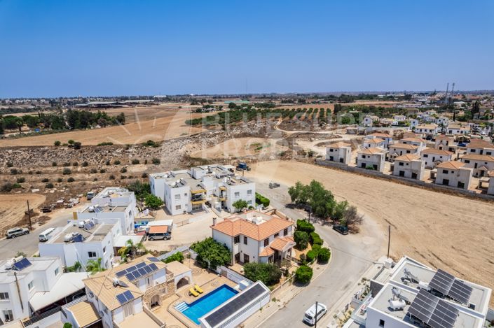 Image No.32-4 Bed Villa for sale