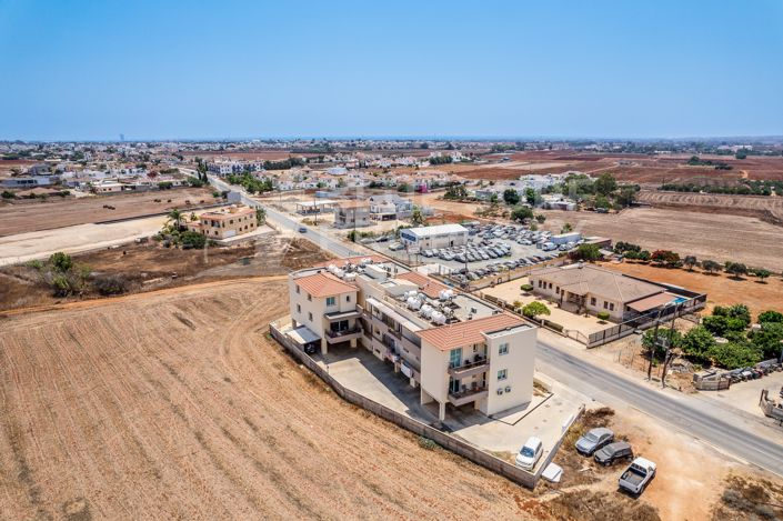 Image No.18-Appartement de 2 chambres à vendre à Liopetri