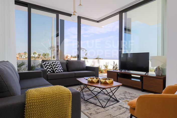 Image No.2-Villa de 5 chambres à vendre à Ayia Thekla