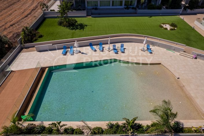 Image No.25-2 Bed Apartment for sale