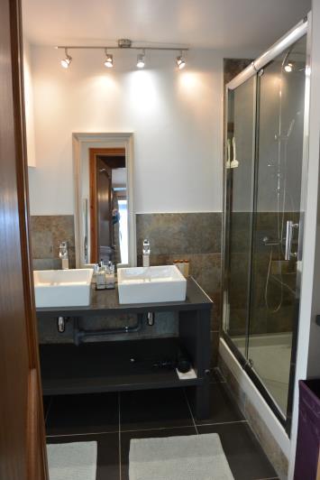 Image No.17-9 Bed Country Property for sale