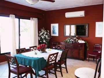 34830138_1828920427164972_8355179058354454528_n