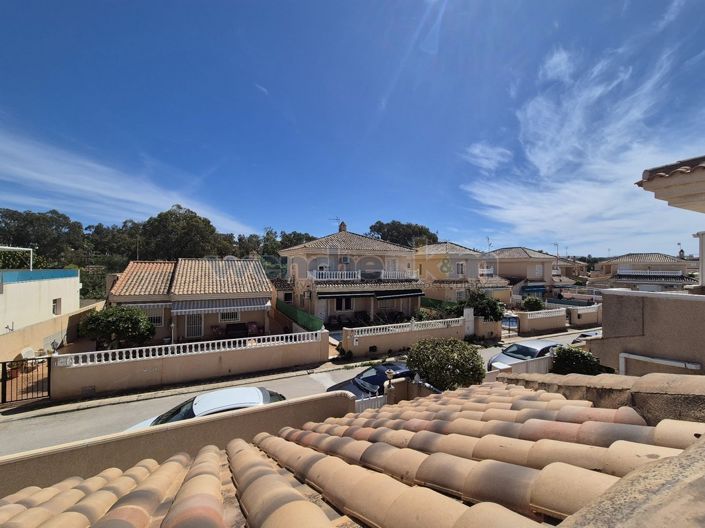 Image No.9-Villa de 2 chambres à vendre à Torrevieja