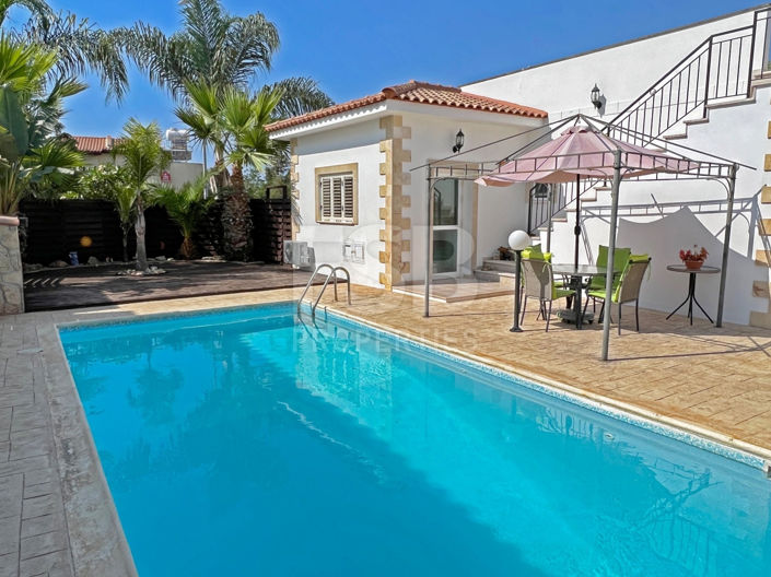 Image No.18-3 Bed Bungalow for sale