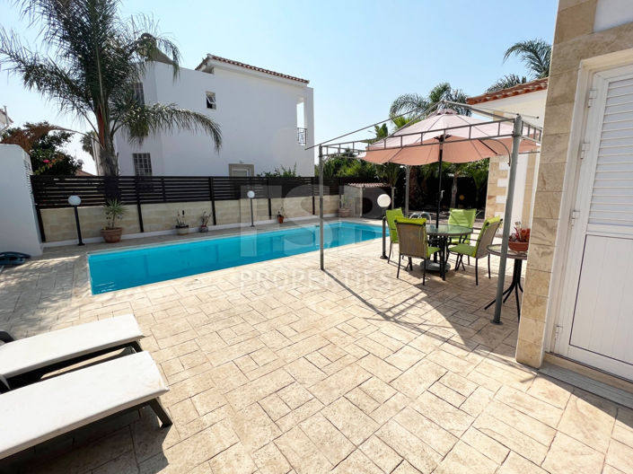 Image No.21-3 Bed Bungalow for sale