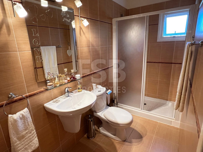 Image No.33-3 Bed Bungalow for sale