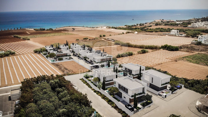 Image No.21-3 Bed Villa for sale