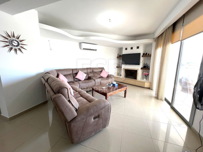 Image No.3-3 Bed Apartment for sale