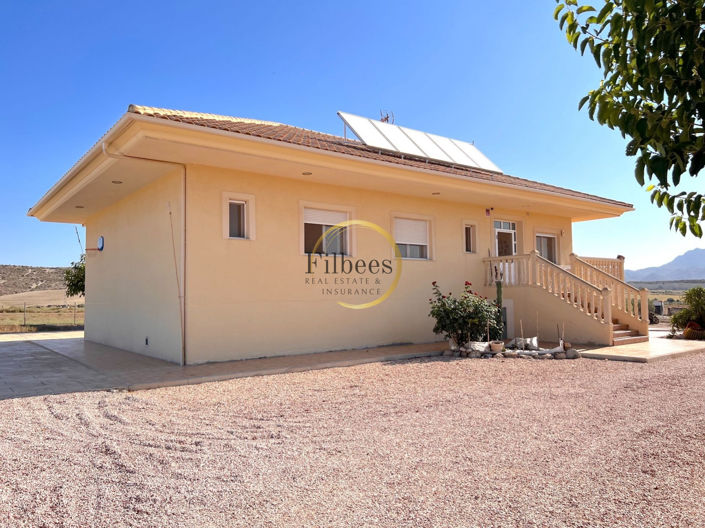 Image No.37-3 Bed Country House for sale