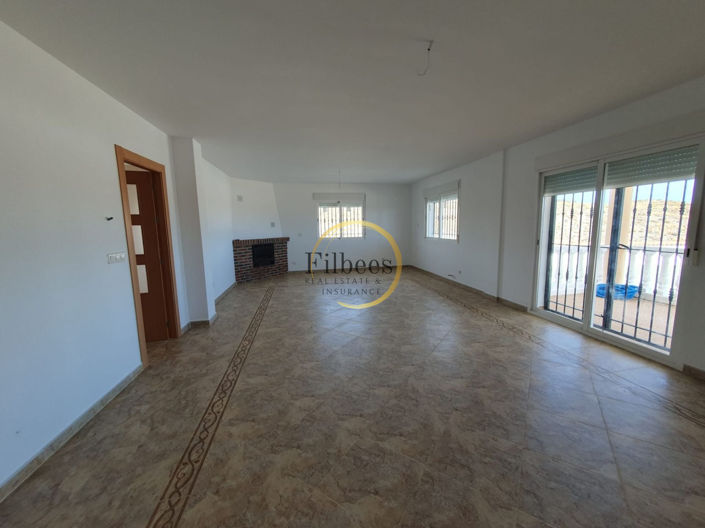 Image No.26-5 Bed Country House for sale