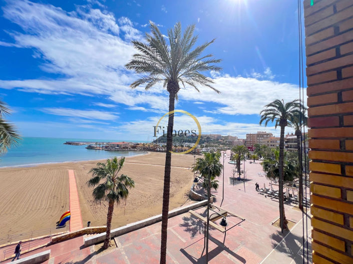 Image No.18-3 Bed Apartment for sale