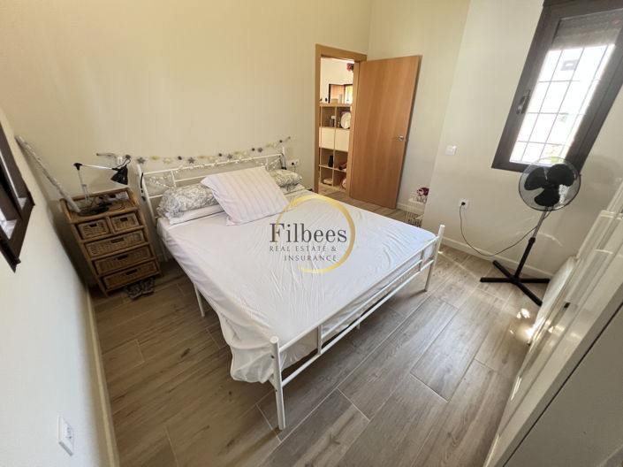 Image No.8-1 Bed Country House for sale