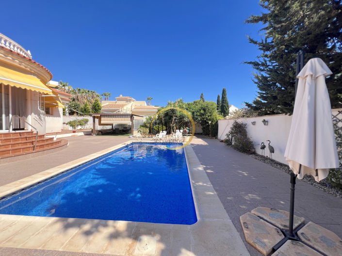 Image No.14-3 Bed Villa for sale