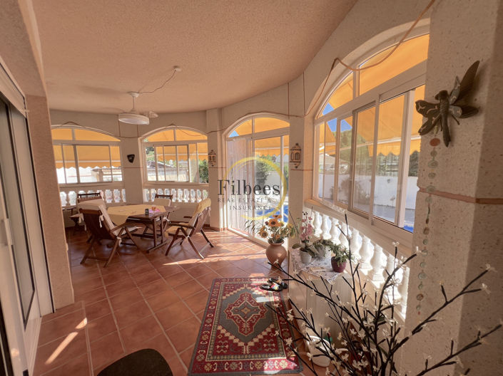 Image No.2-3 Bed Villa for sale