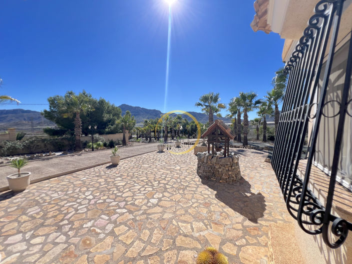 Image No.30-Maison de campagne de 5 chambres à vendre à Leiva