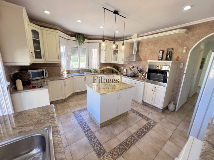 Image No.7-Maison de campagne de 5 chambres à vendre à Leiva