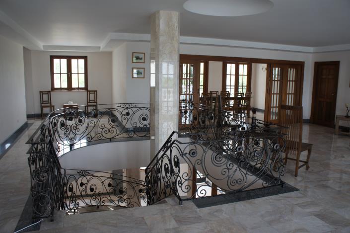 Image No.6-10 Bed House/Villa for sale