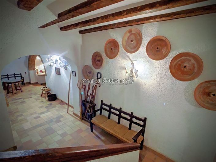 Image No.27-8 Bed Villa for sale