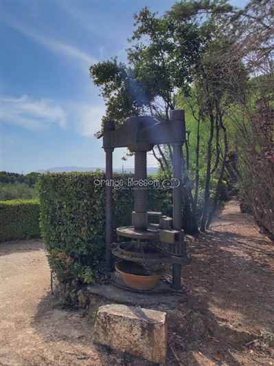 Image No.37-8 Bed Villa for sale