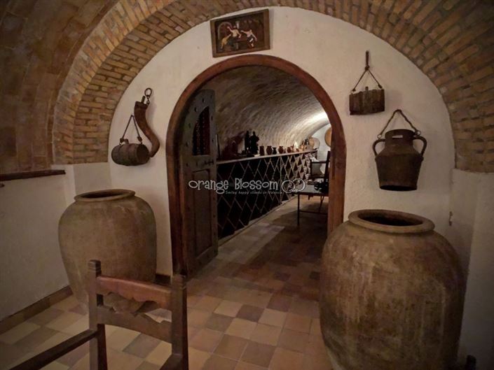 Image No.38-8 Bed Villa for sale