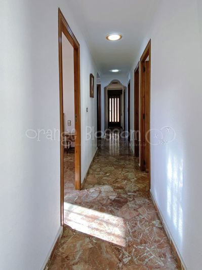 Image No.27-9 Bed Chalet for sale