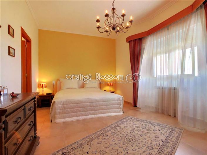 Image No.32-3 Bed Villa for sale