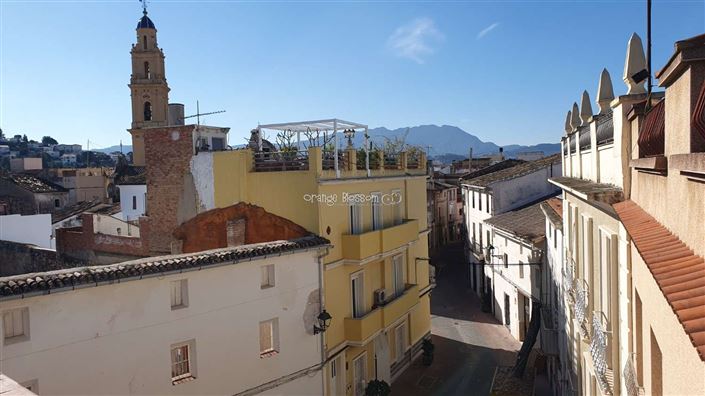 Image No.28-14 Bed Townhouse for sale