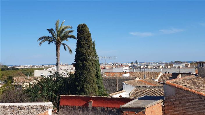 Image No.4-14 Bed Townhouse for sale