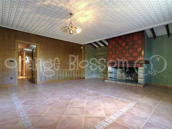 Image No.28-5 Bed Villa for sale