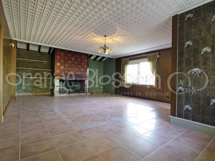 Image No.30-5 Bed Villa for sale